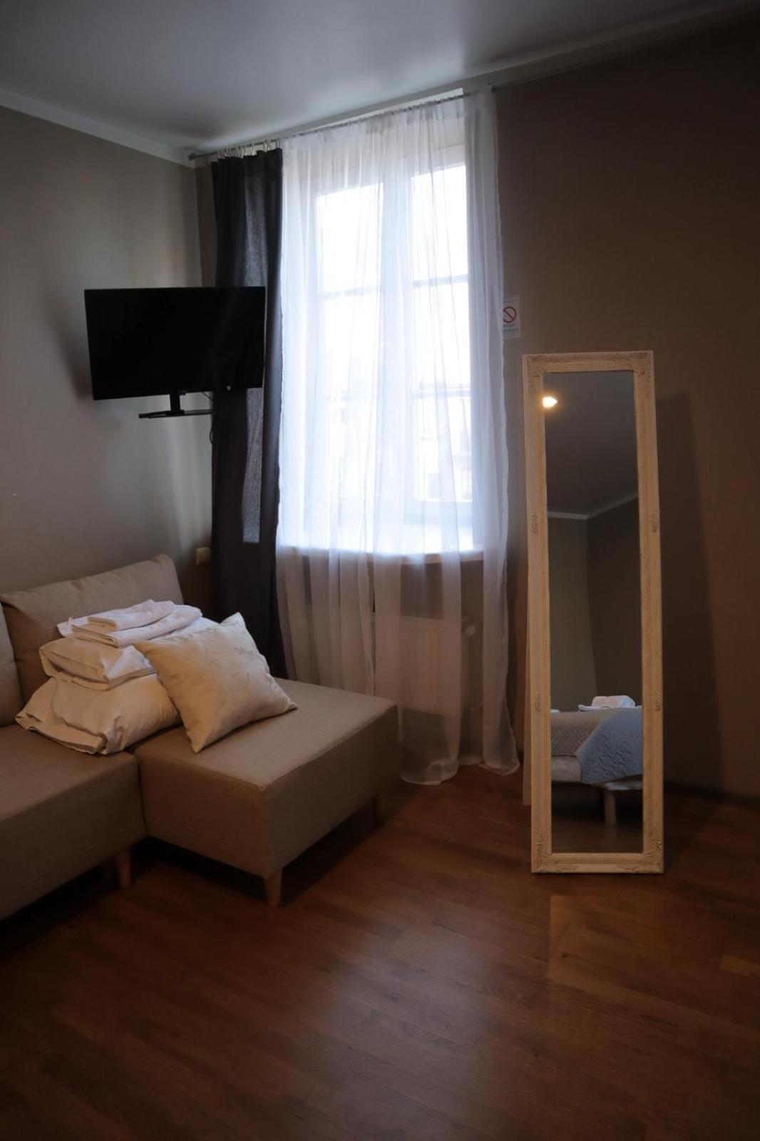 Viesnica Kandava Exterior foto